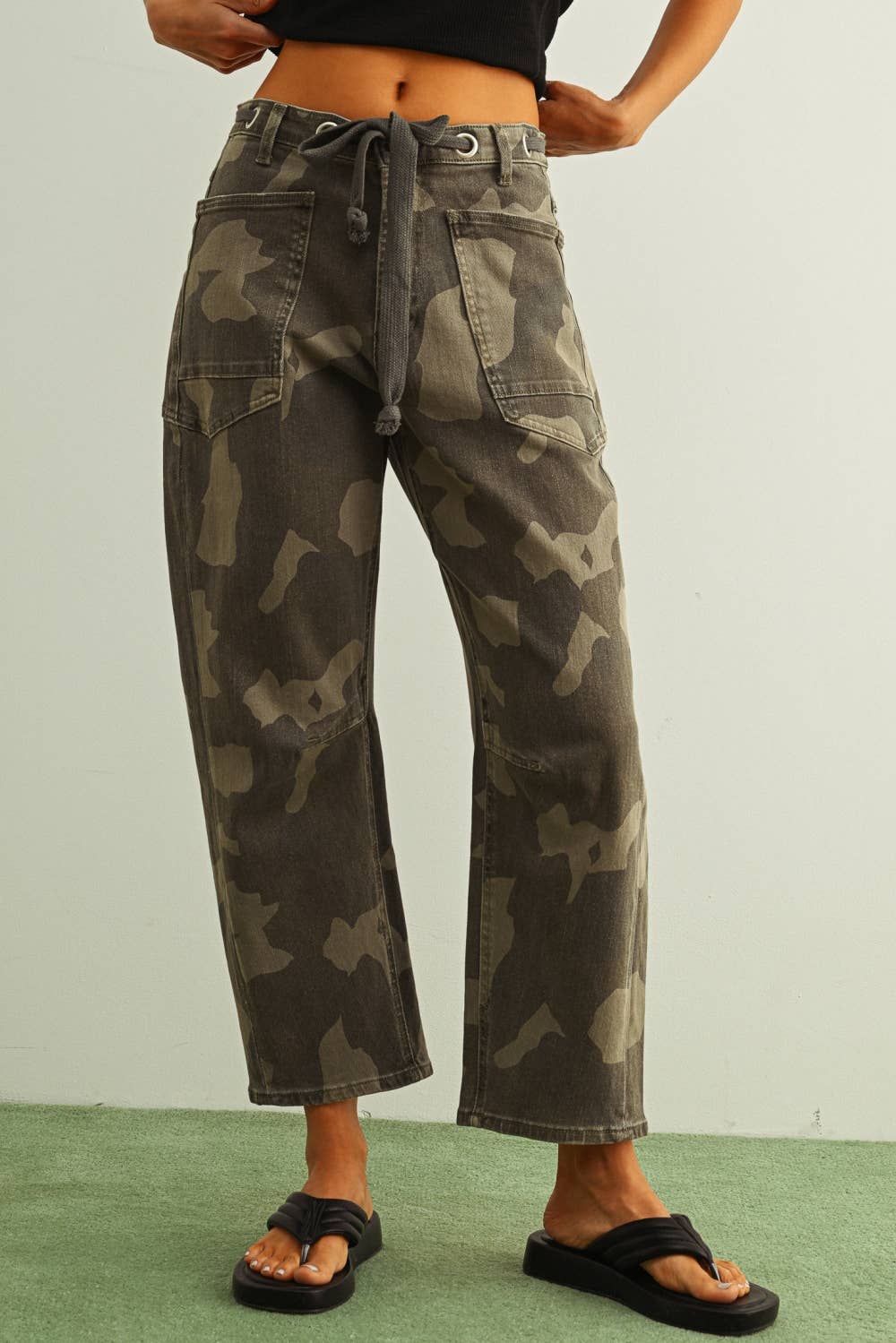 CAMO PRINT PANTS WITH BELT (PER🤍ORDER)